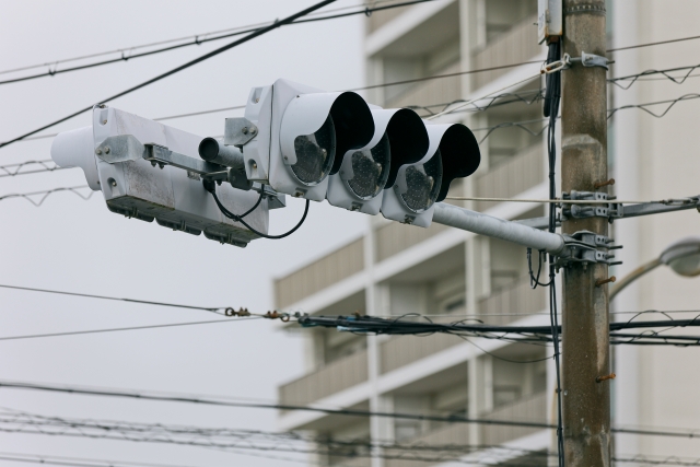 停電中の信号機